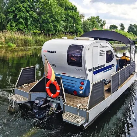 Houseboat On The Peene In Demmin Botel *