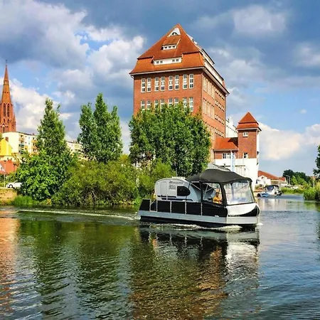 Houseboat On The Peene In Demmin Verchen